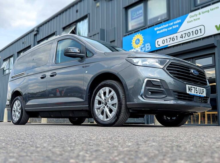 Ford Grand Tourneo Connect 1.5 EcoBoost 115 Titanium Up-Front WAV
