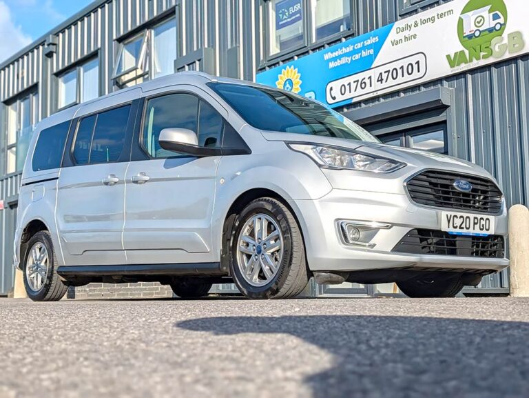 Ford Grand Tourneo Connect 1.5 EcoBlue 120 Titanium WAV